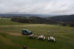 13h07