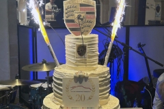 23h20