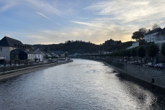 26-18h03